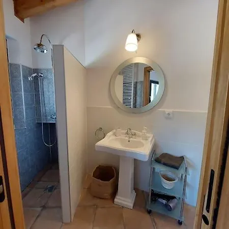 Villa Acogedora En Plena Sierra De Gredos Los Narros