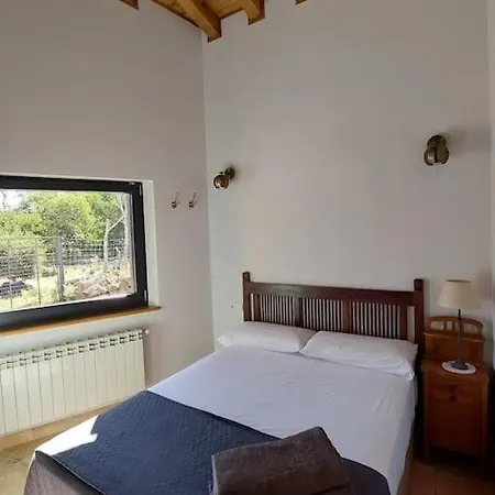 فيلة La Casaca En Plena Sierra De Gredos