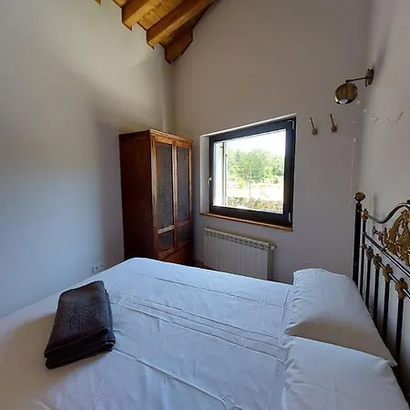 فيلة La Casaca En Plena Sierra De Gredos Los Narros