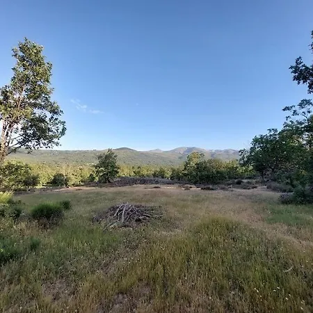 La Casaca En Plena Sierra De Gredos Los Narros